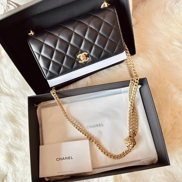 CHANEL CAMELLIA WOC w Adjustable Chain